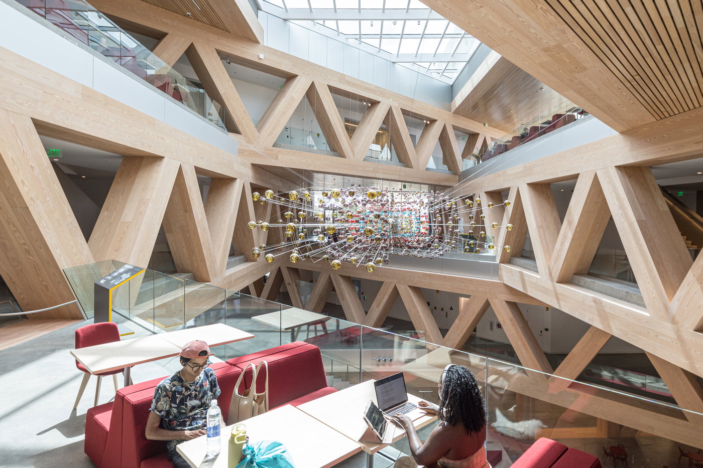 ROBERT DAY SCIENCES CENTER ADVANCES COMPUTATIONAL GENE, BRAIN, AND CLIMATE RESEARCH AT CLAREMONT MCKENNA COLLEGE | Bjarke Ingels Group