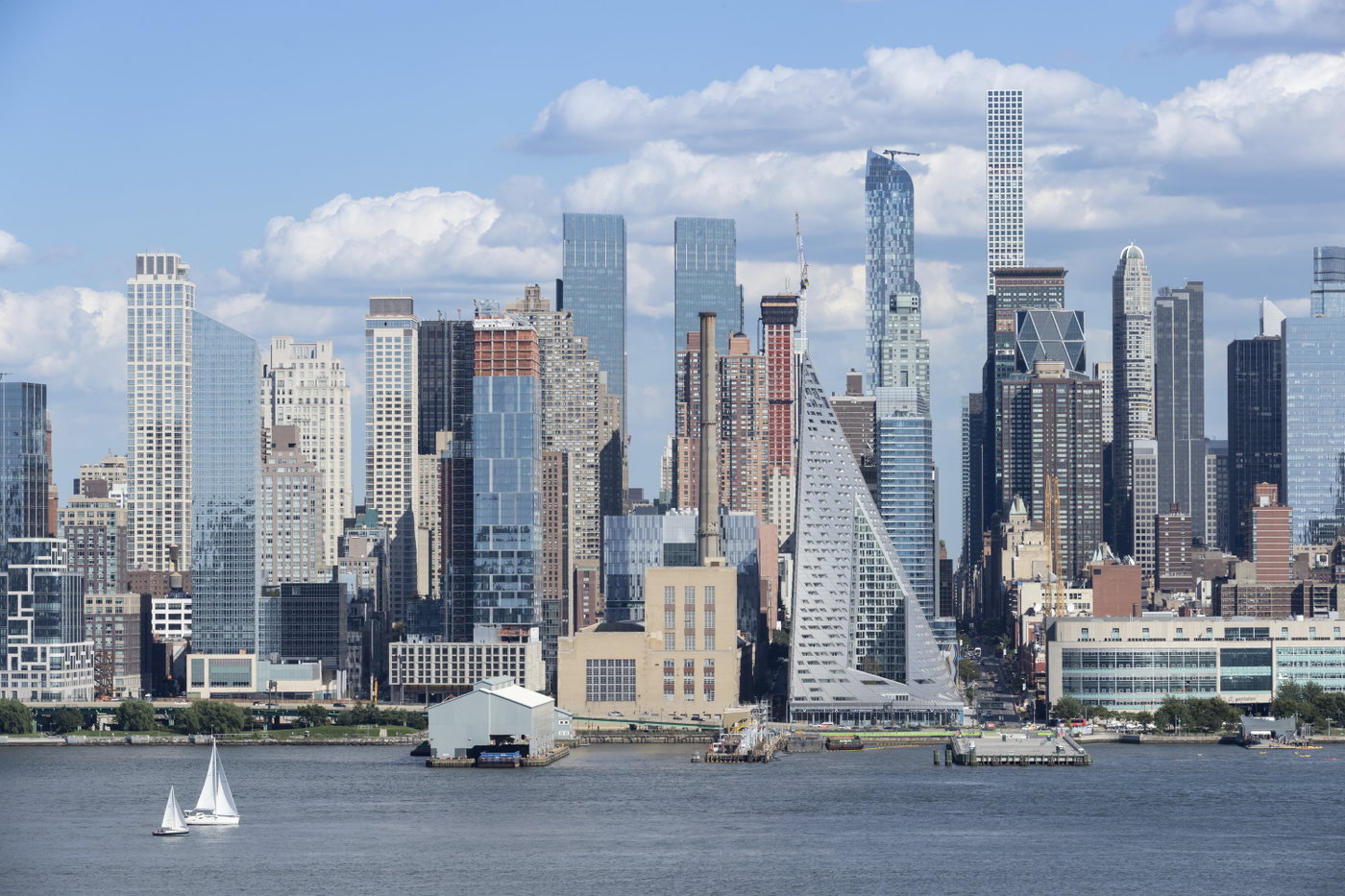 NEW YORK MAGAZINE HIGHLIGHTS VIA 57 WEST IN STORY ON NEW YORK CITY�S BEST ARCHITECTURE OF THE PAST DECADE | Bjarke Ingels Group
